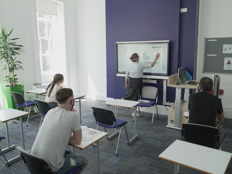 Kaplan Dil Okulu Londra