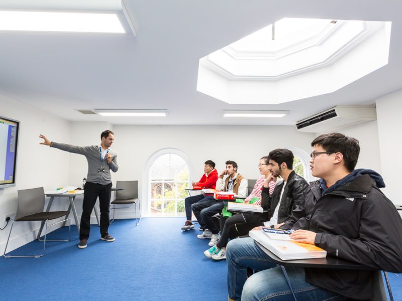 Stafford Dil Okulu Londra